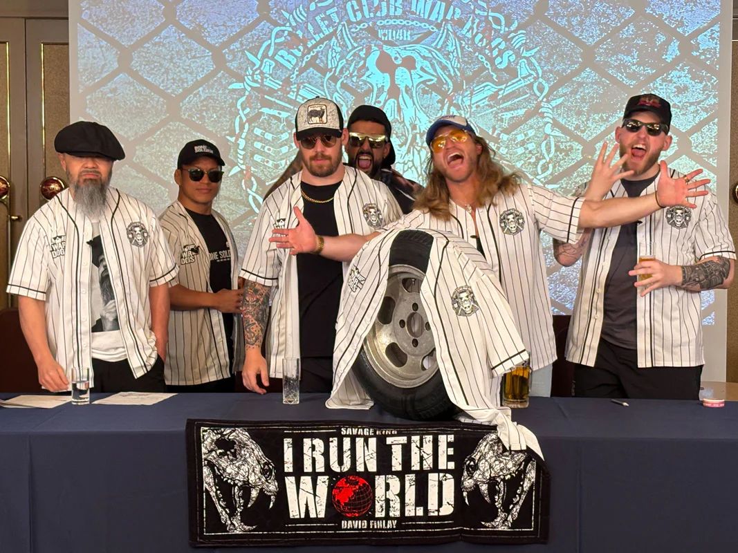 BULLET CLUB WAR DOGS「DAWGS 4 REAL」ベースボールシャツ - Image 9